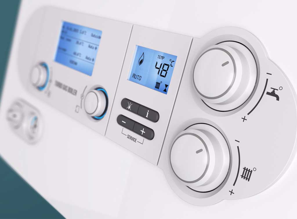 https://www.checkatrade.com/blog/wp-content/uploads/2019/09/boiler-control-panel.jpg