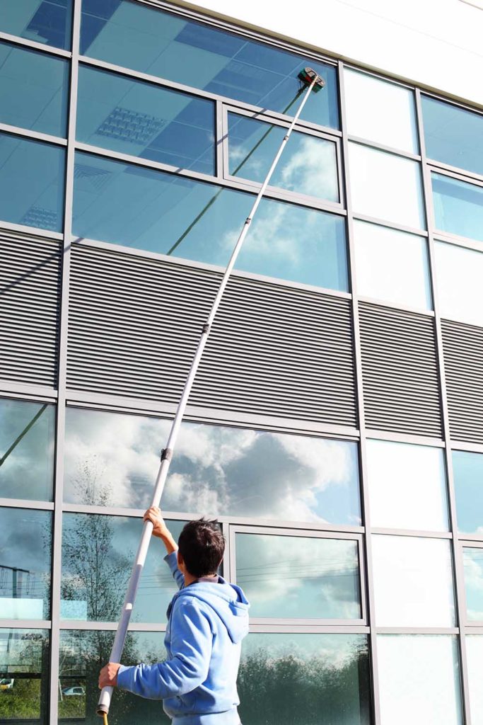 long reach window cleaning equipment