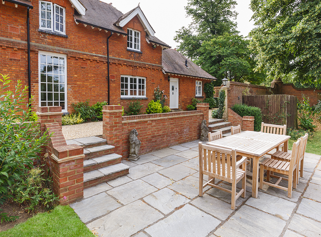 How Much Does Laying A New Patio Cost In 2021 Checkatrade - How Much Would It Cost To Build A Small Patio