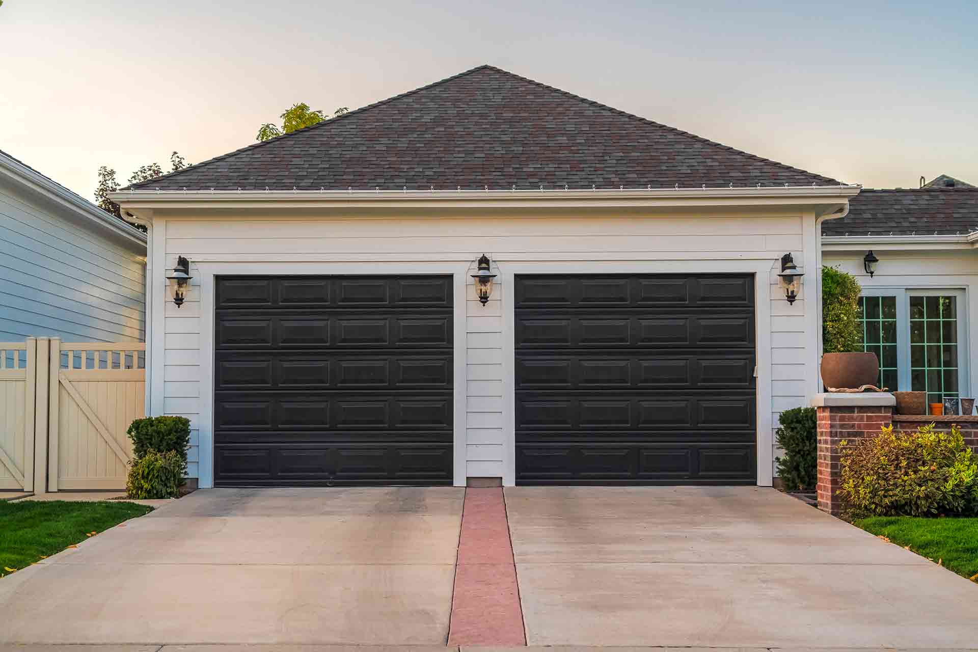 How Much Does a Garage Door Repair Cost in 2023? | Checkatrade