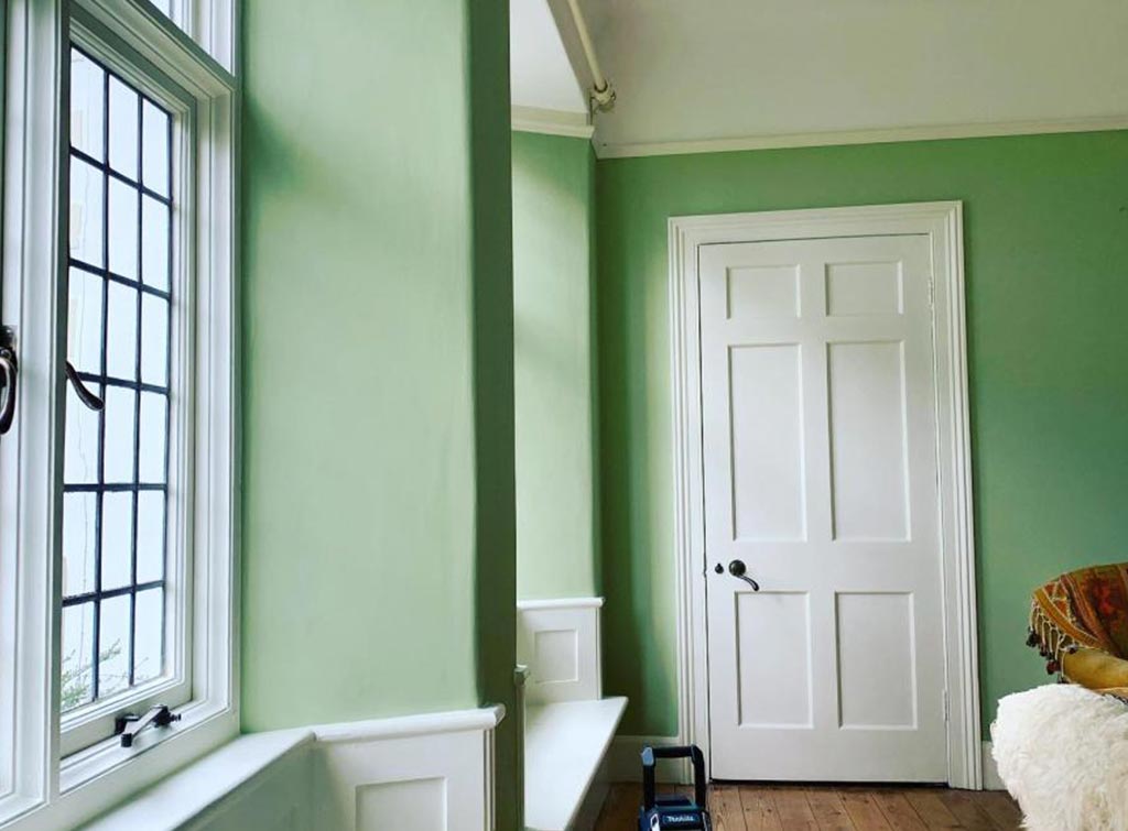 Sean Saunders Painting & Decorating - green room