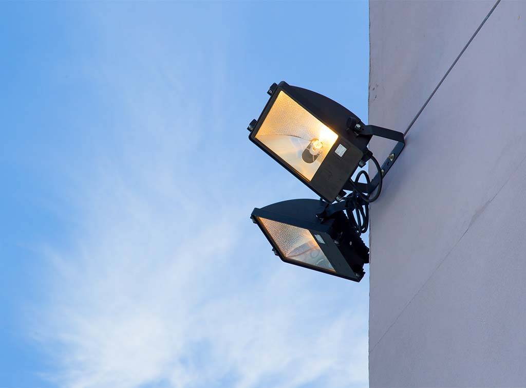 Cost To Install Exterior Lights In 2022, Cost To Install Outdoor Chandelier