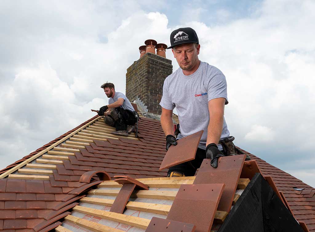 typical roof replacement costs
