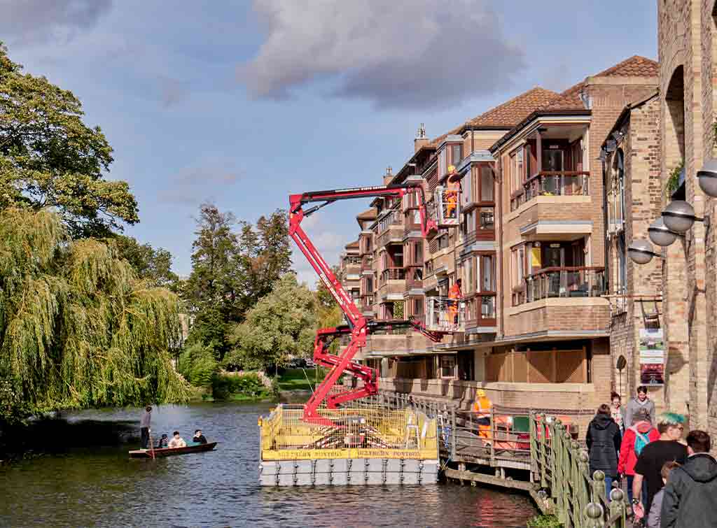 How Much Does it Cost to Hire a Cherry Picker in 2024? Checkatrade