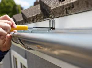 roof and gutter replacement