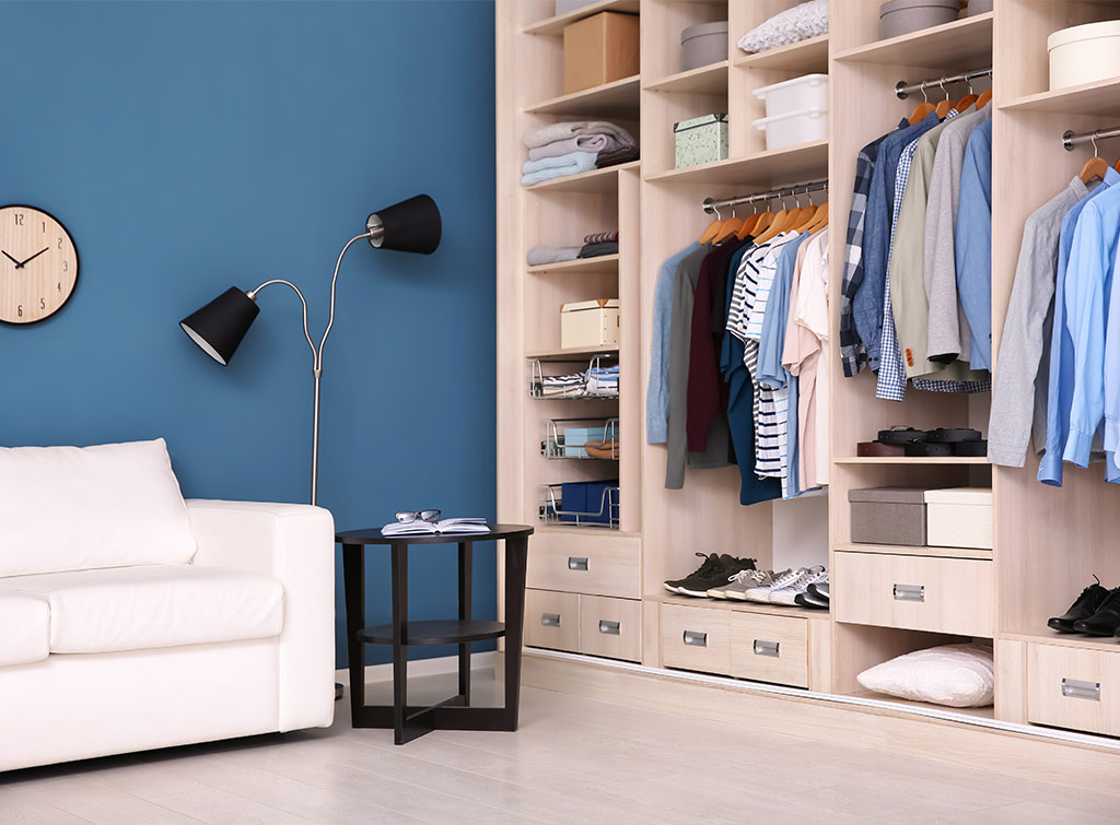 8 Built-In Wardrobe Ideas & 2021 Design Trends | Checkatrade