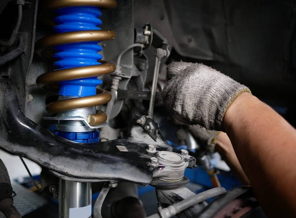 Replacing Shock Absorbers - D & E Service Center