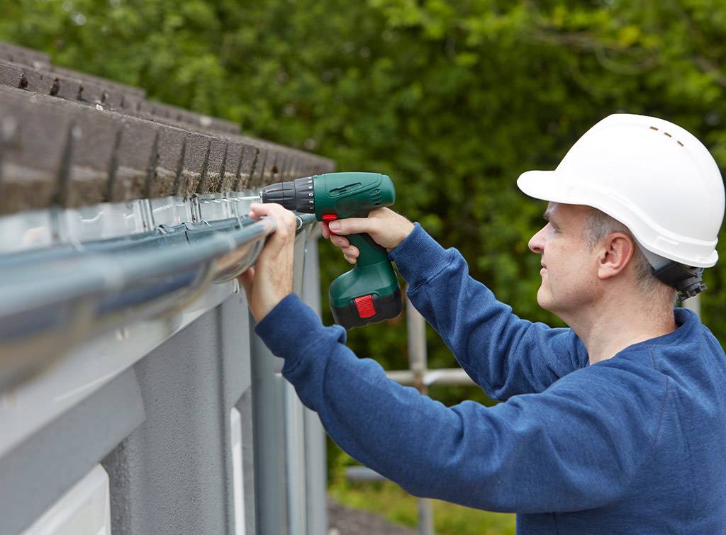 Fascia, Soffit and Guttering Replacement Cost in 2023 | Checkatrade