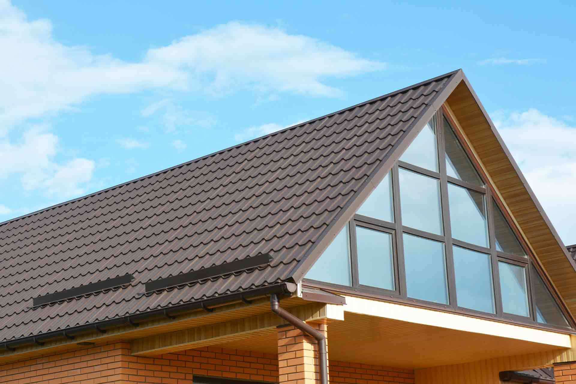 Cost To Replace Flat Roof With Pitched Roof In 2020 | Checkatrade