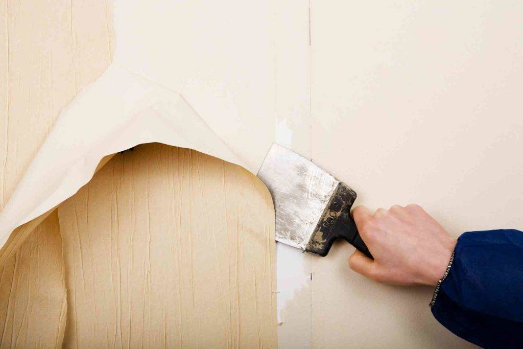The Best Way to Remove Wallpaper Glue 