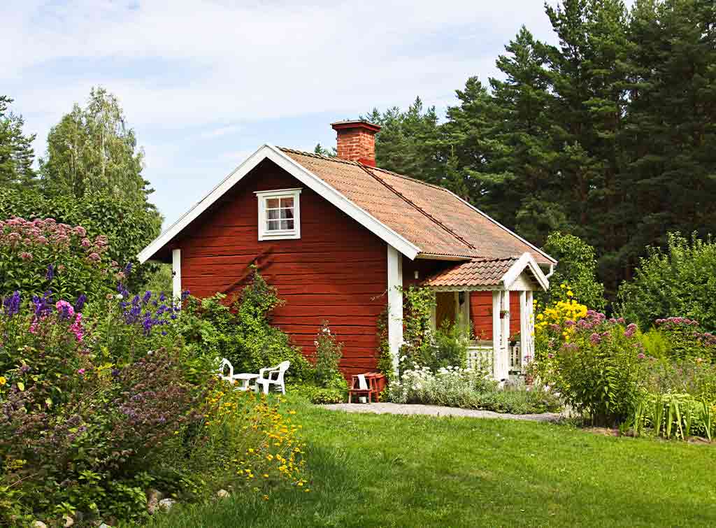 Summer cottage house ideas