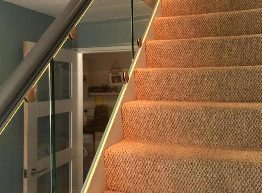 Simm Electrical Services - glass railing lighting