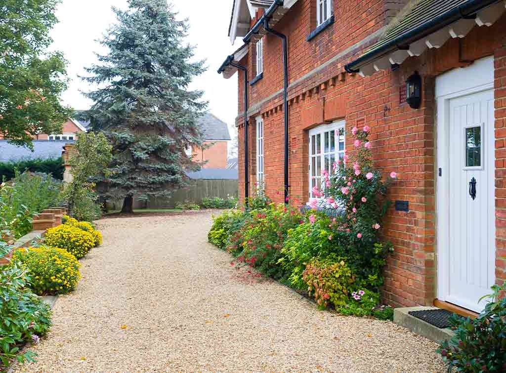 Country house small driveway ideas