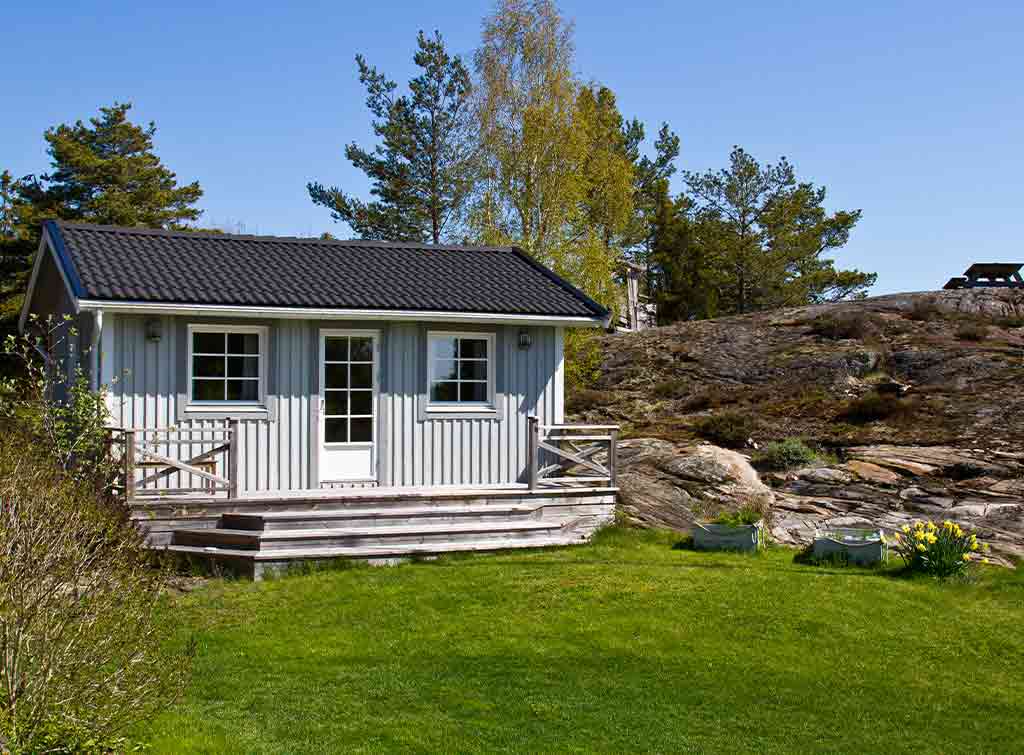 Painted summer house ideas