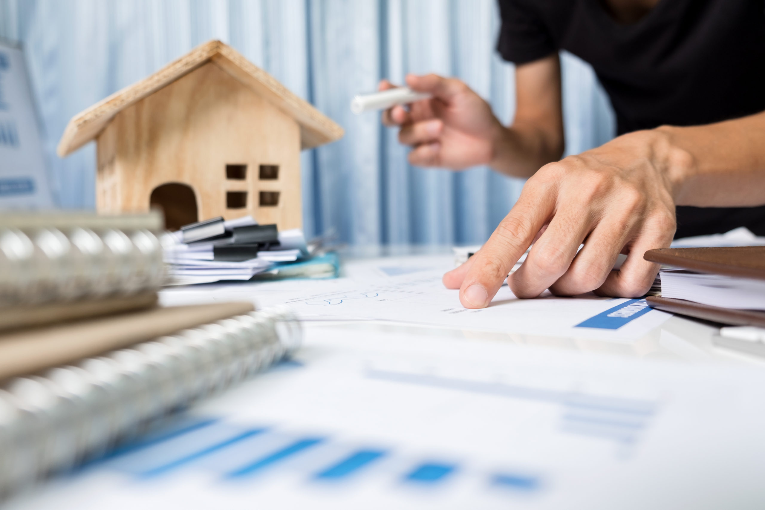 How much does it cost to buy the freehold of a house cheap