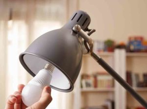 cost to fix broken lamp