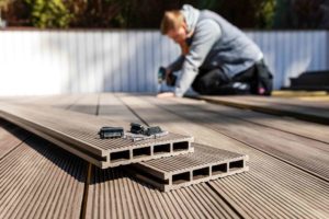 How to lay decking