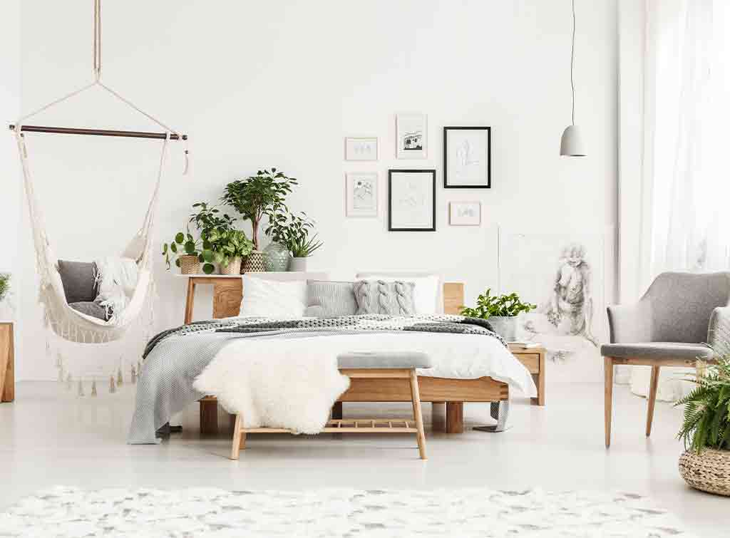 Relaxing bedroom interior design idea