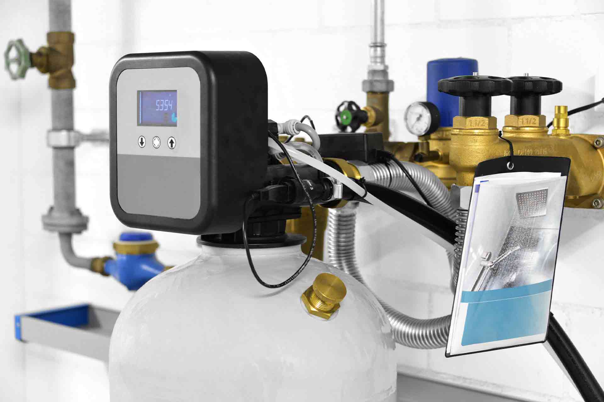 How Much Does a Water Softener Cost in 2022? | Checkatrade