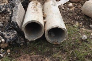 How to remove an asbestos soil pipe
