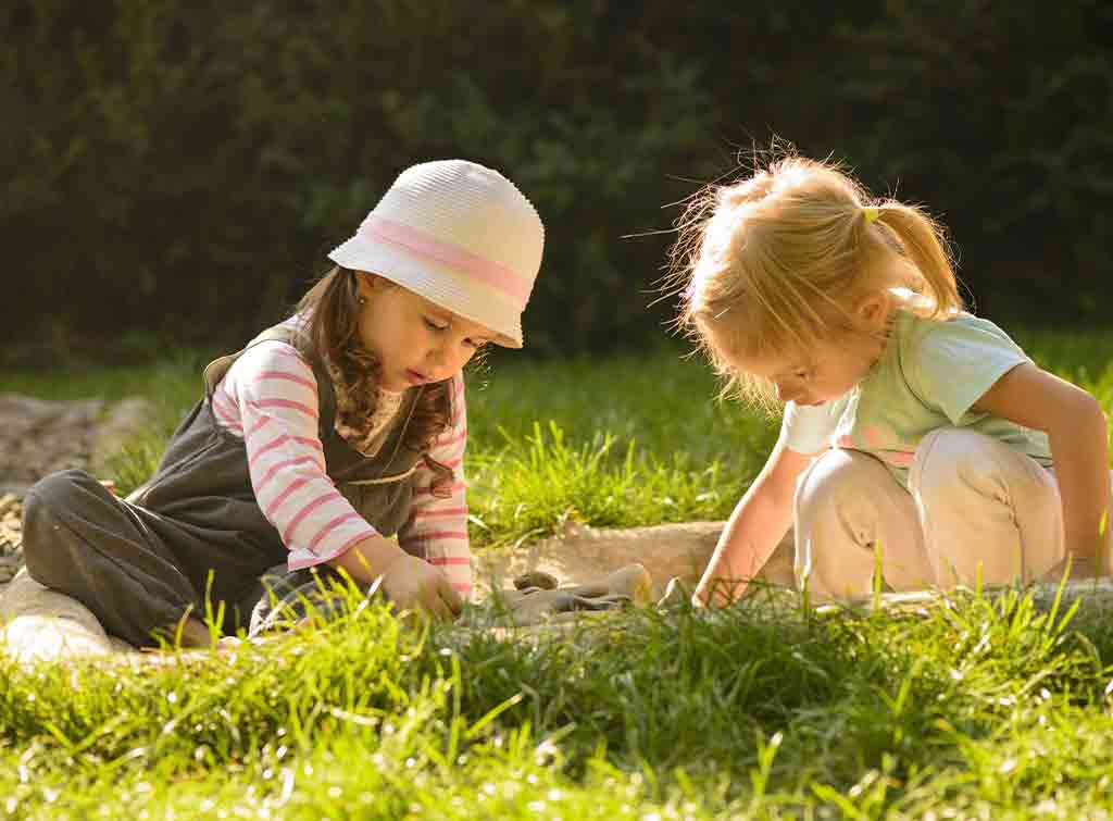 Sand pit ideas for sensory garden