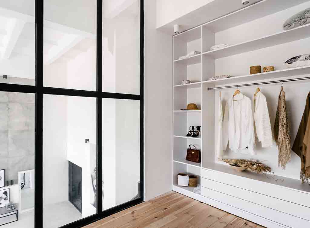 White wardrobe in dressing room ideas
