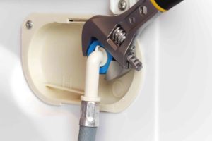 how to connect dishwasher and washing machine to one waste pipe
