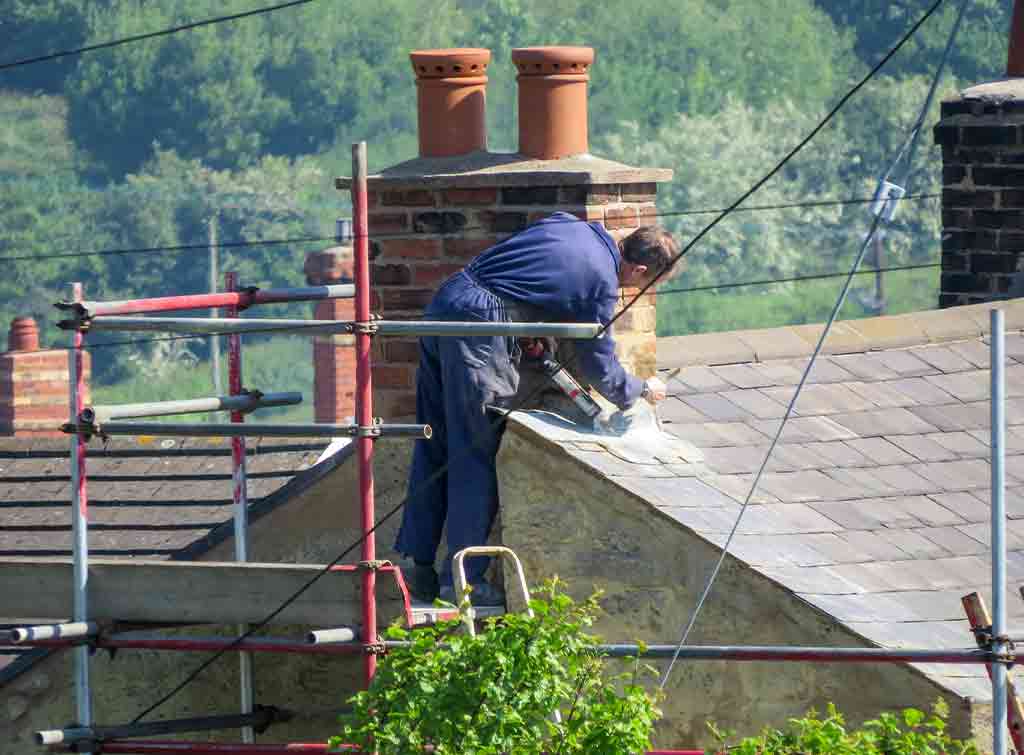 Roof flashing repair cost