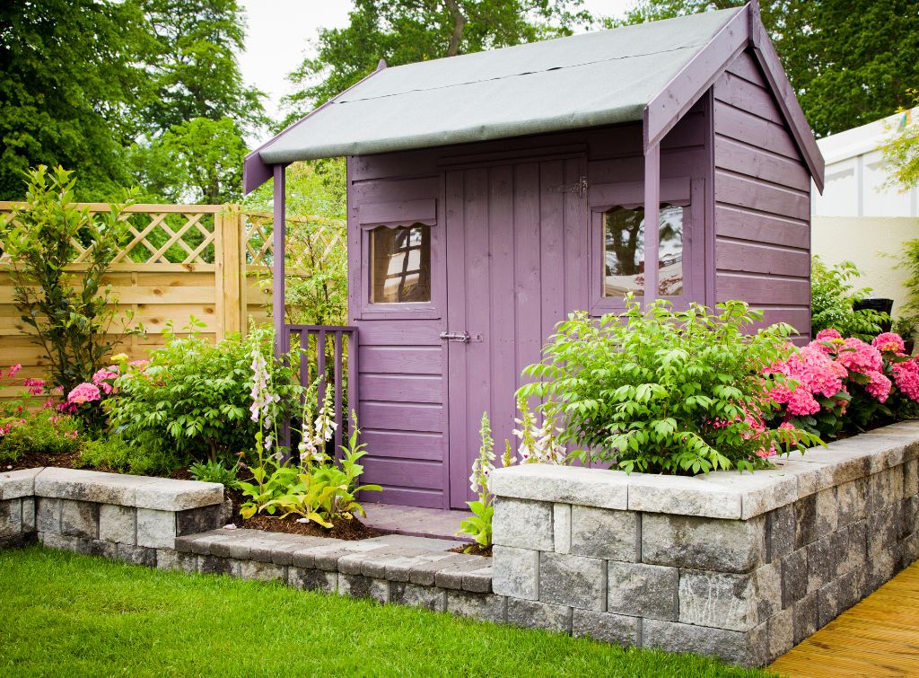 Shed Paint Ideas Exterior Decorating Tips Checkatrade