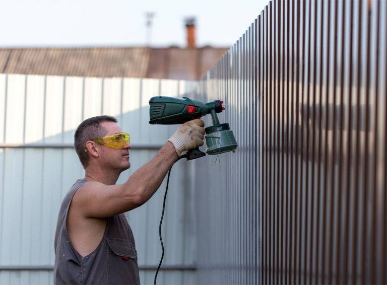 Fence painting cost