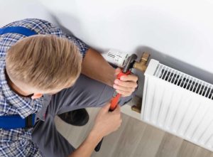 radiator valve tightening