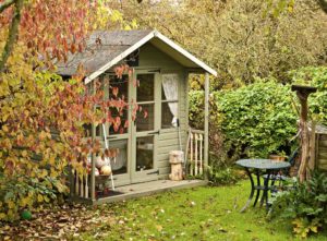 How to build a summer house