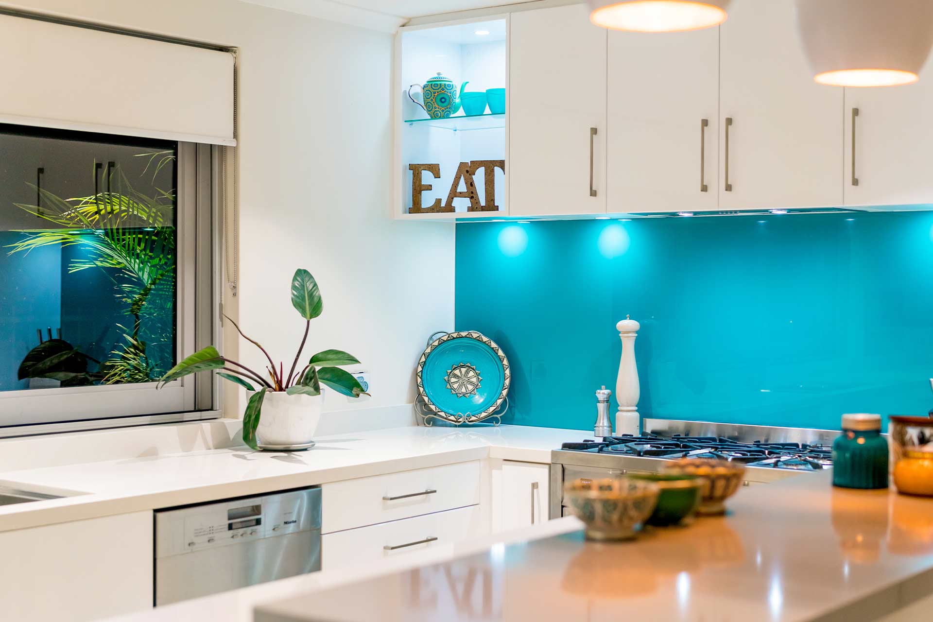 7 Cheap Splashback Ideas For Kitchens Checkatrade