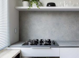 Grey textured wallpaper splashback - ideas for kitchen splashbacks