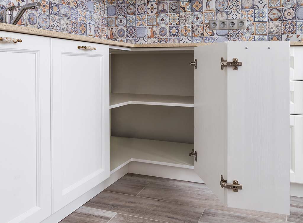 How To Adjust Kitchen Cabinet Doors, How To Adjust Kitchen Wall Cupboards