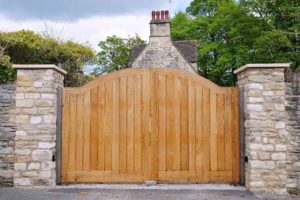 Driveway gate cost guide