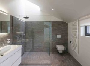 Wet room shower