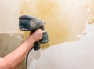 How to remove wallpaper glue easily