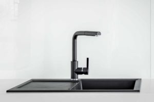 how to fit a tap