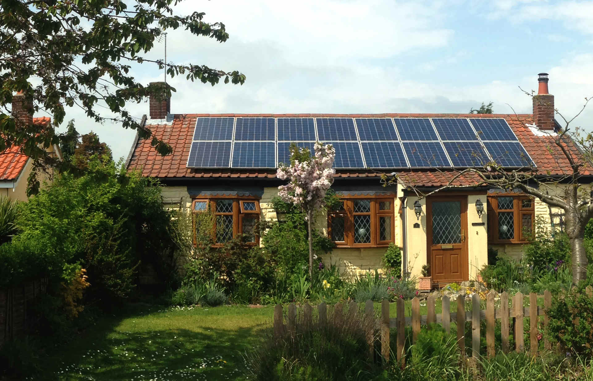 Are Solar Panels Worth It Checkatrade are-solar-panels-worth-it-checkatrade