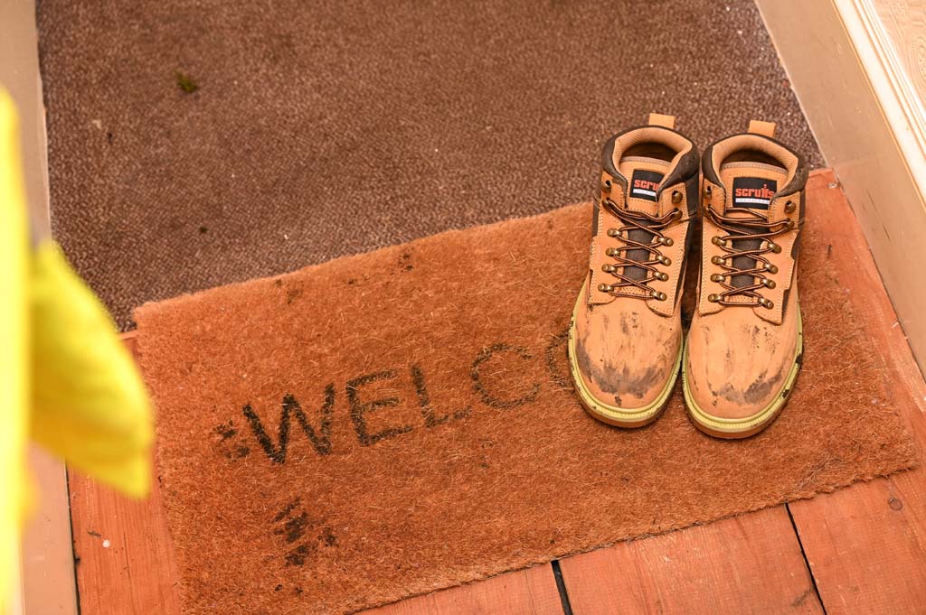 Trade workwear boots