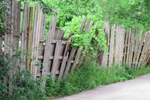 fence repair cost