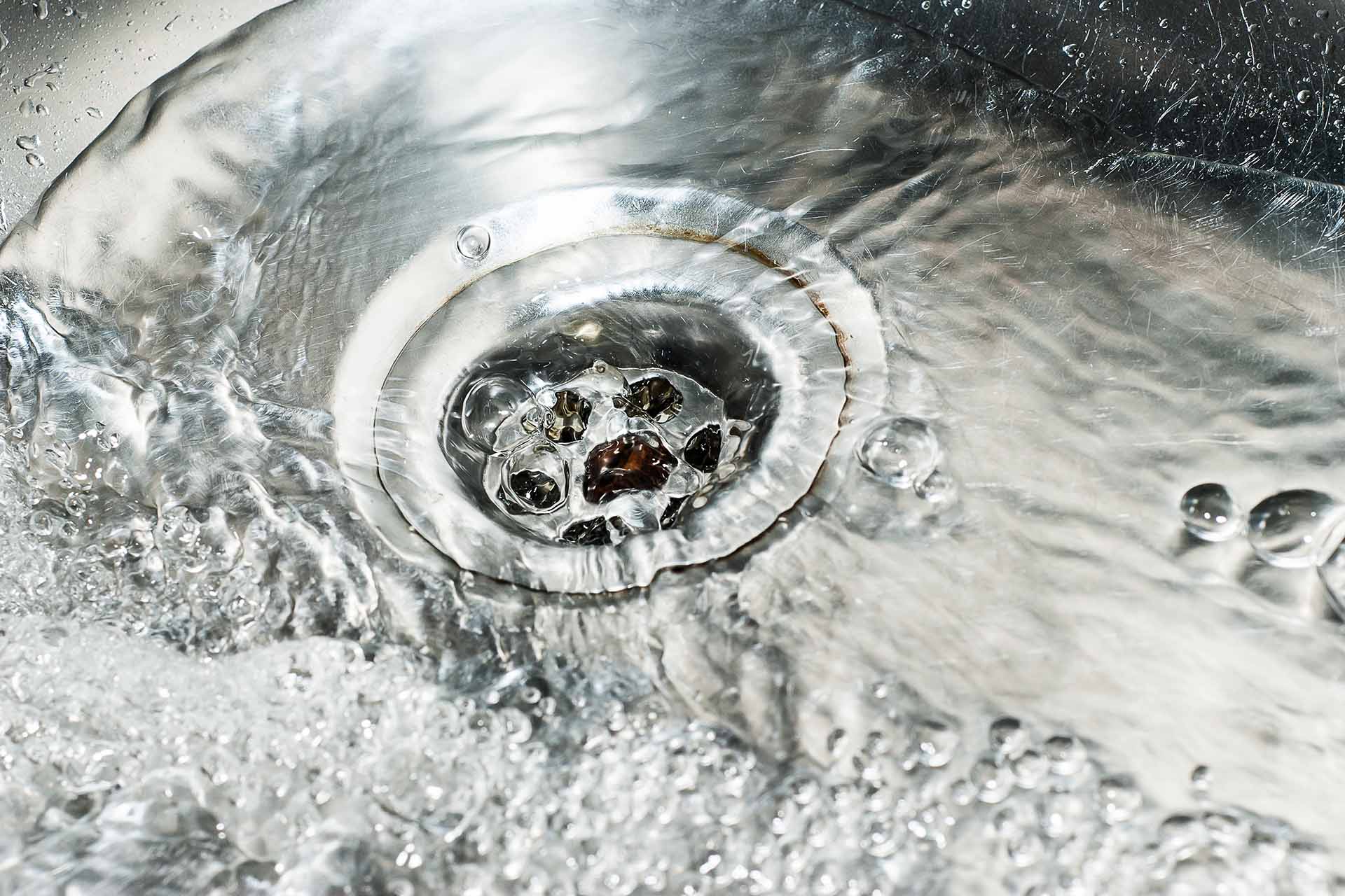 kitchen sink drain smells like fish