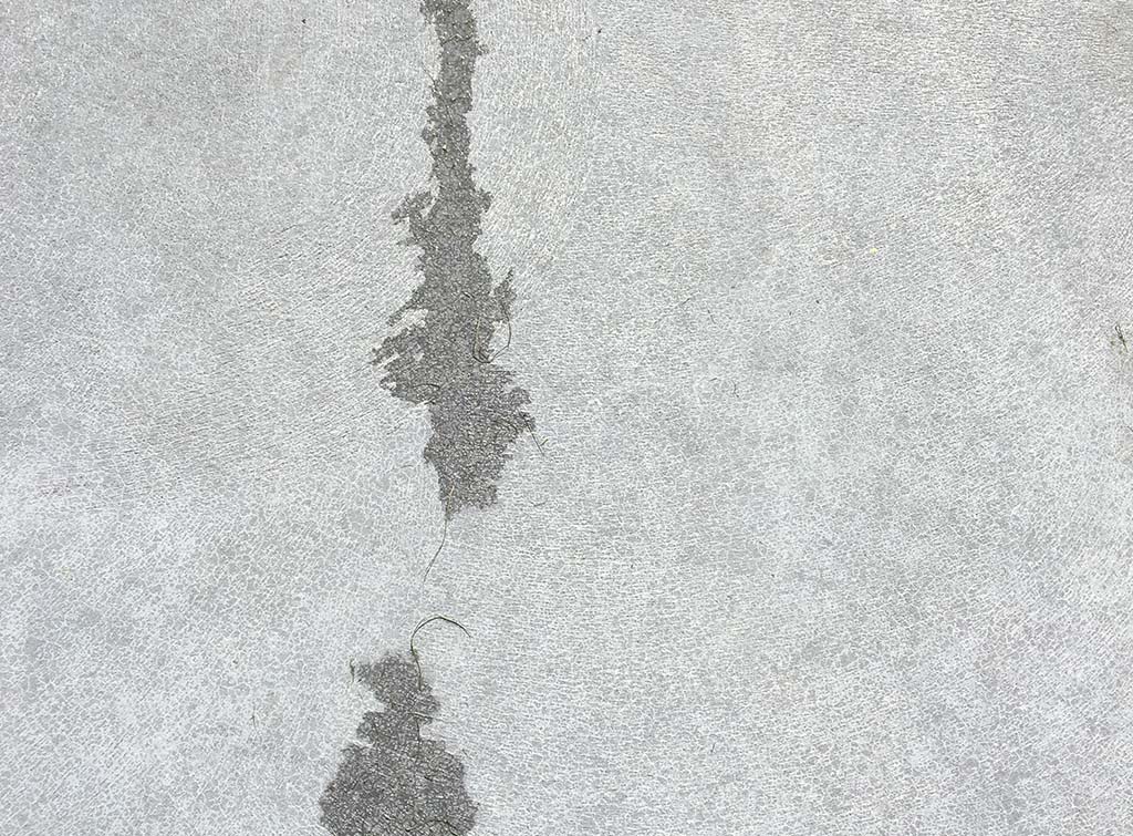 how to clean grease off patio slabs