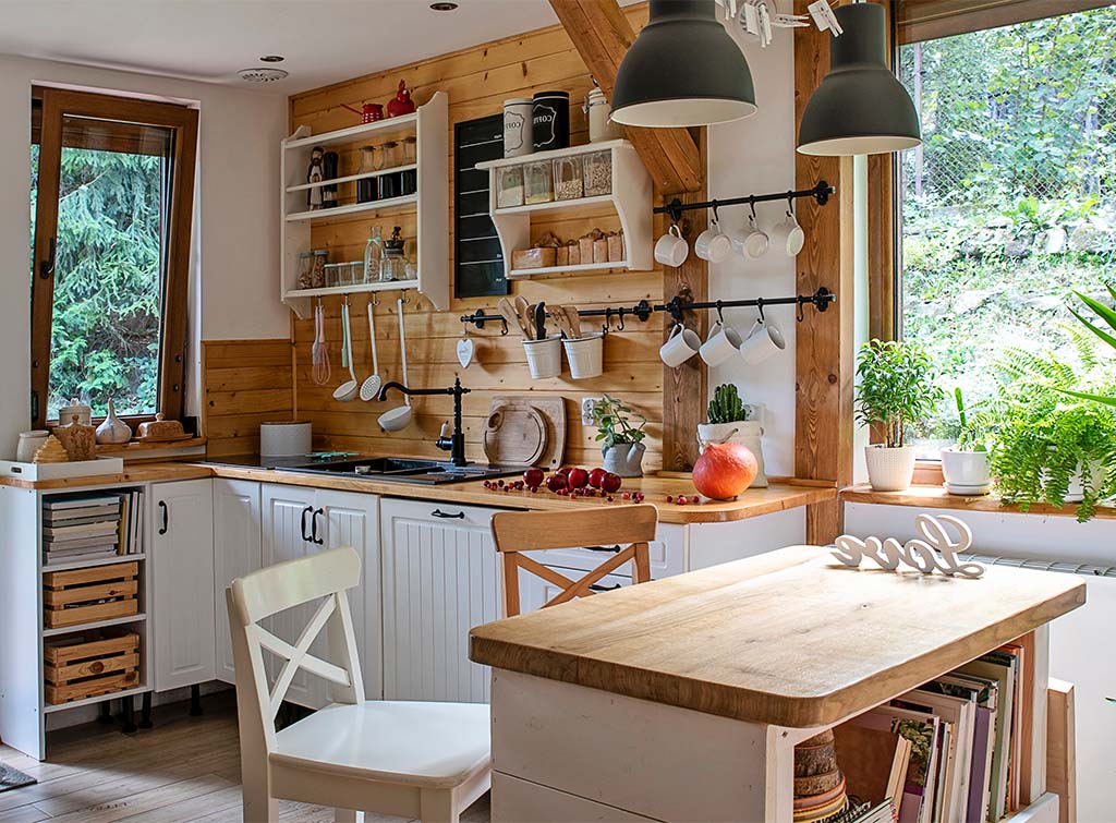 Country cottage clearance kitchen lighting