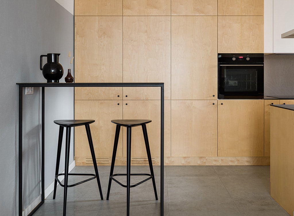 Plywood cabinet