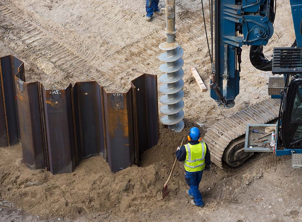 Sheet piling on a construction site