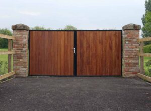 driveway gate ideas