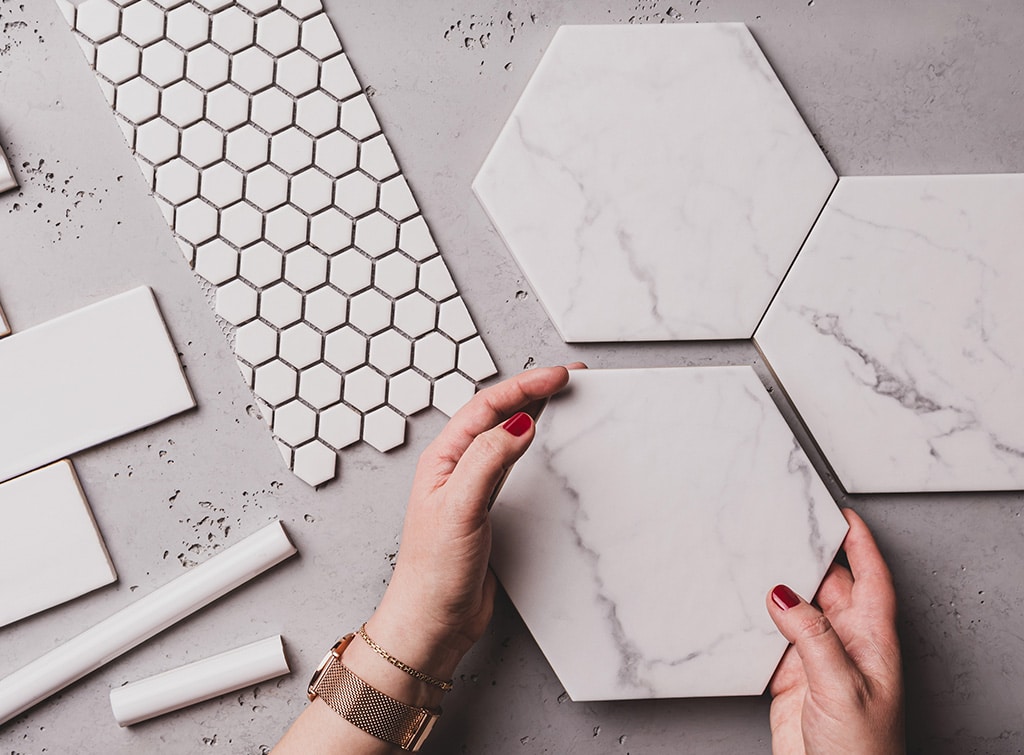 Large hexagonal tiles design for bathroom