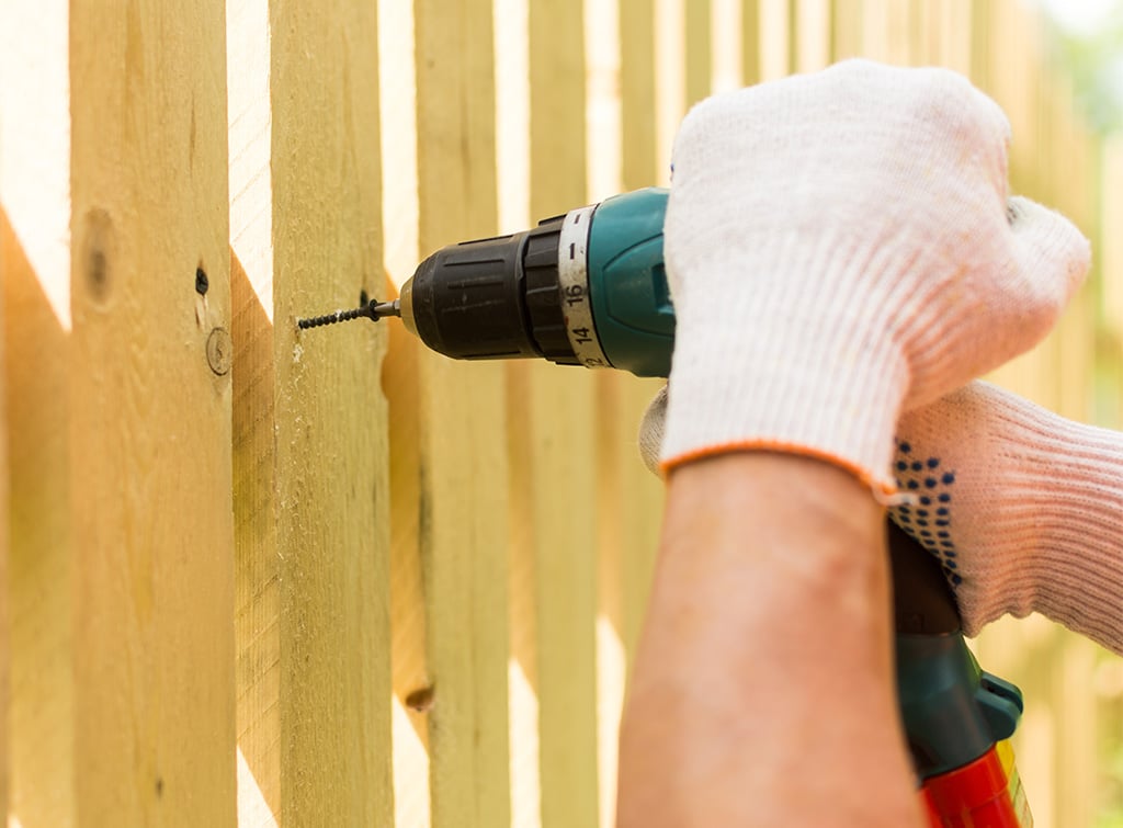 Fencing contractors sales near me